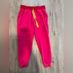 Figs Zamora Scrub Bottoms — Shocking Pink